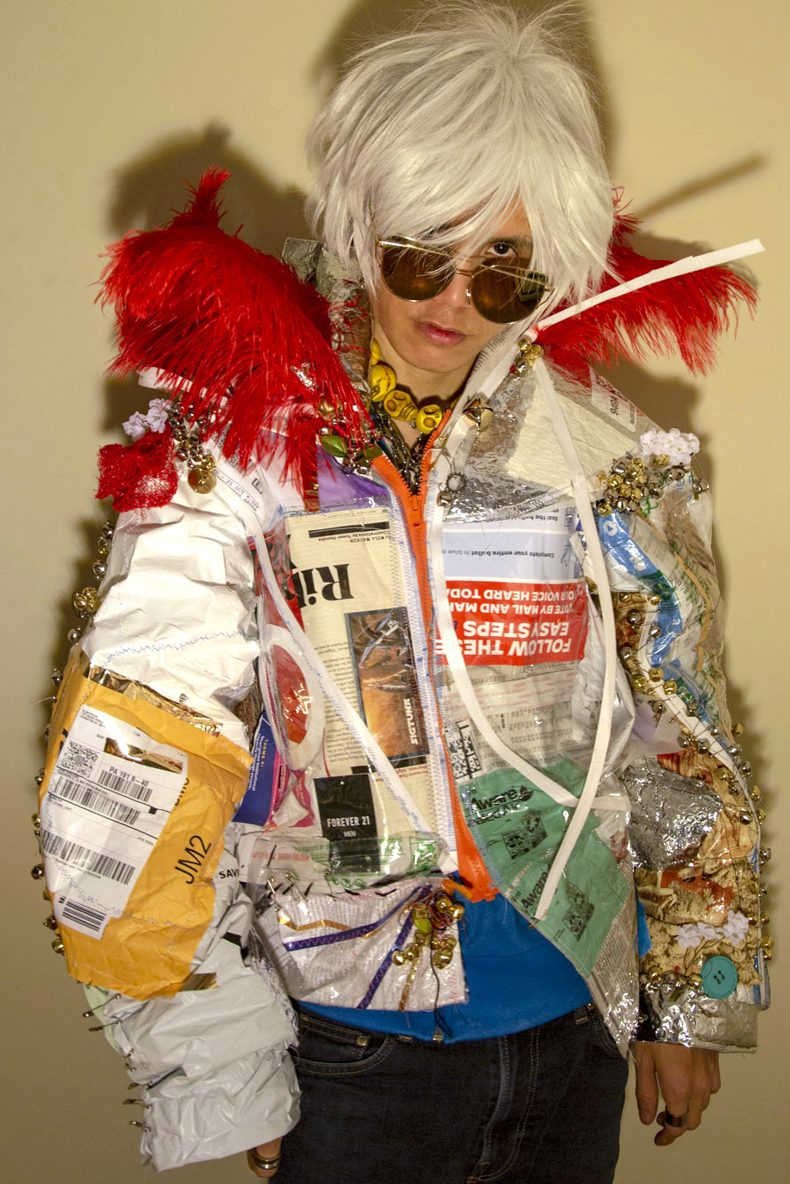 “Quisquiliae Vestis” A Jacket from Trash